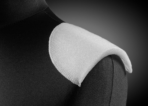 Wkłady barkowe, poduszki barkowe, wypełnienia kuli rękawa z włókniny oraz pianki. Proste profilowane, reglanowe, softy, Igłowane lub fastrygowane.