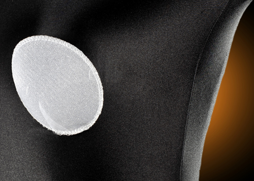 Wkładki piankowe pokryte dzianiną, do stosowania w biustonoszach push-up, sukniach ślubnych i gorsetach. Biały, beżowy i czarny kolor pokrycia.